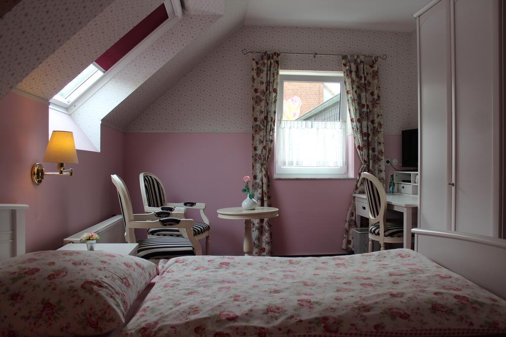 Rosenhof Hotel 2*